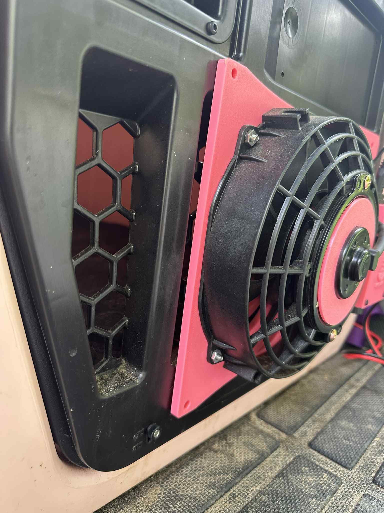 Kspace Dog Kennel Fan