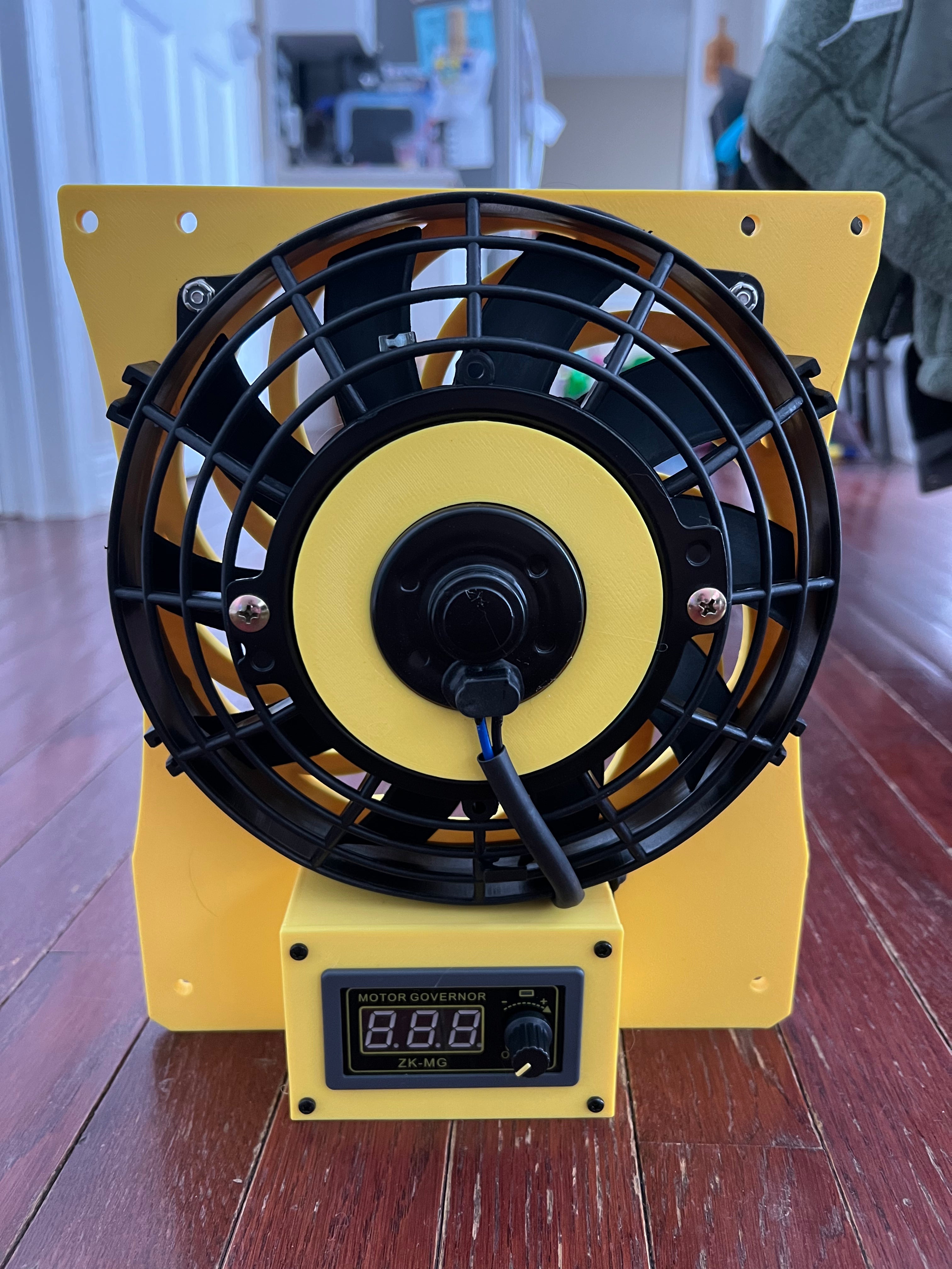 Kspace Dog Kennel Fan (Battery Powered)