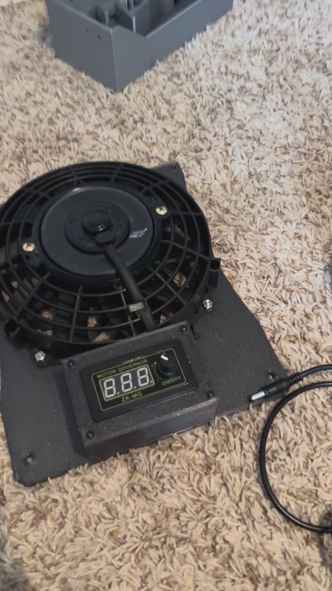 Kspace Dog Kennel Fan (Battery Powered)